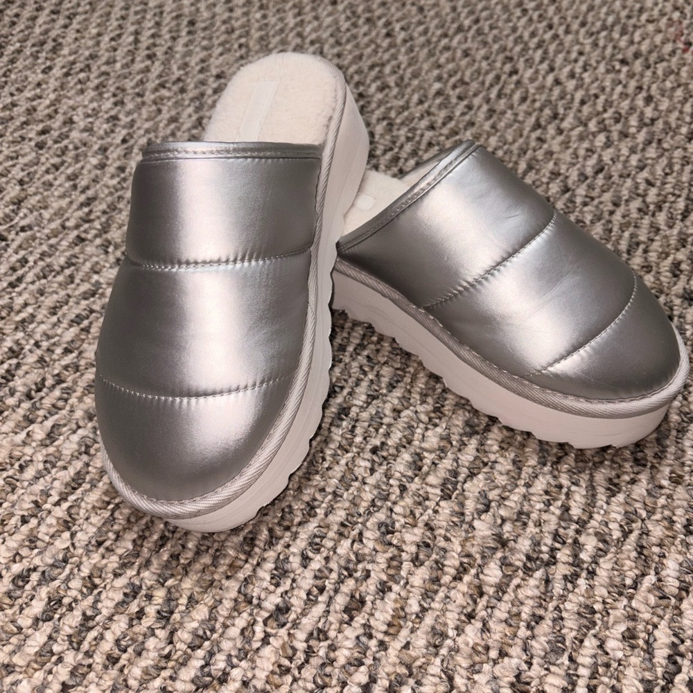 Maeve Silver Women's Slippers